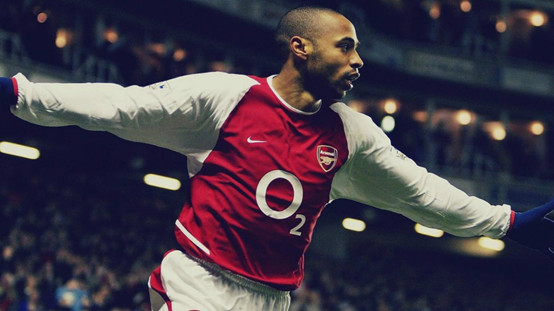  莱比锡主帅战术调整见效，终结拜仁不败神话  