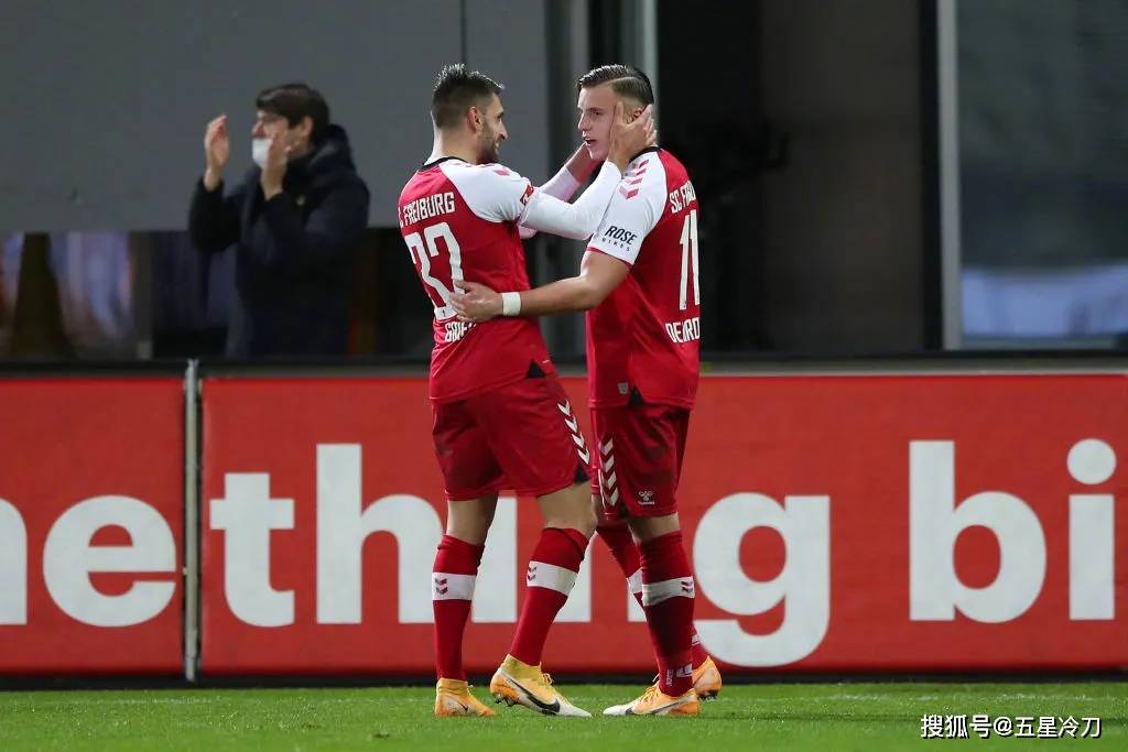  弗赖堡格里福边路突破德甲过人王诞生